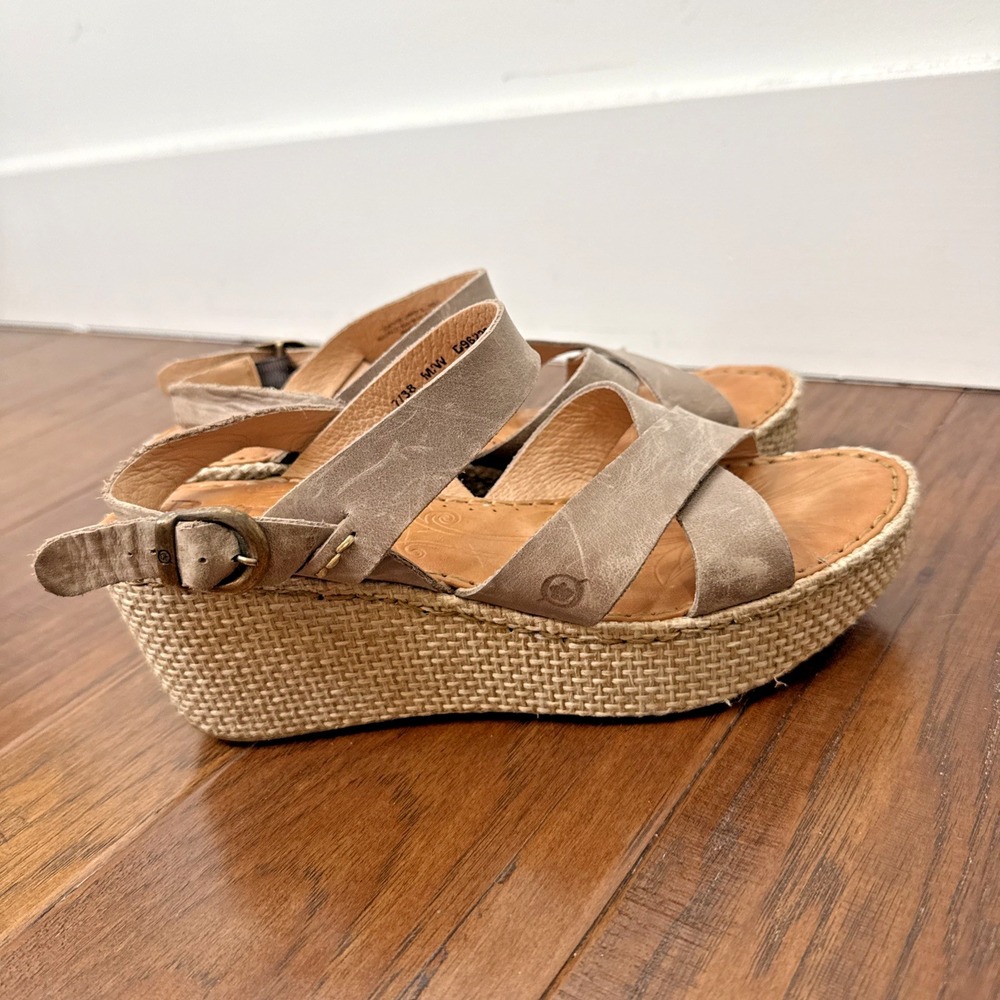 Born Leather Platform Wedge Sandals Women 9 Taupe Espadrille Ankle Strap Comfort